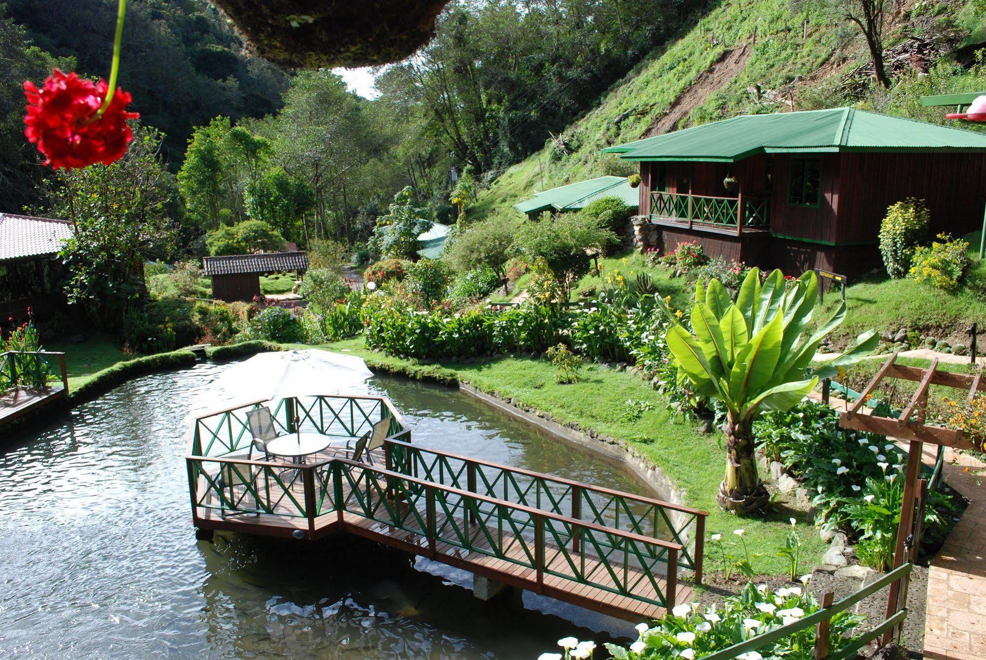 Trogon Lodge ซาน เจราร์โด  เด โดตา ภายนอก รูปภาพ