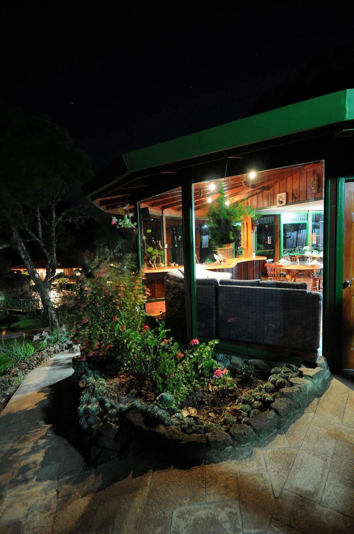 Trogon Lodge ซาน เจราร์โด  เด โดตา ภายนอก รูปภาพ